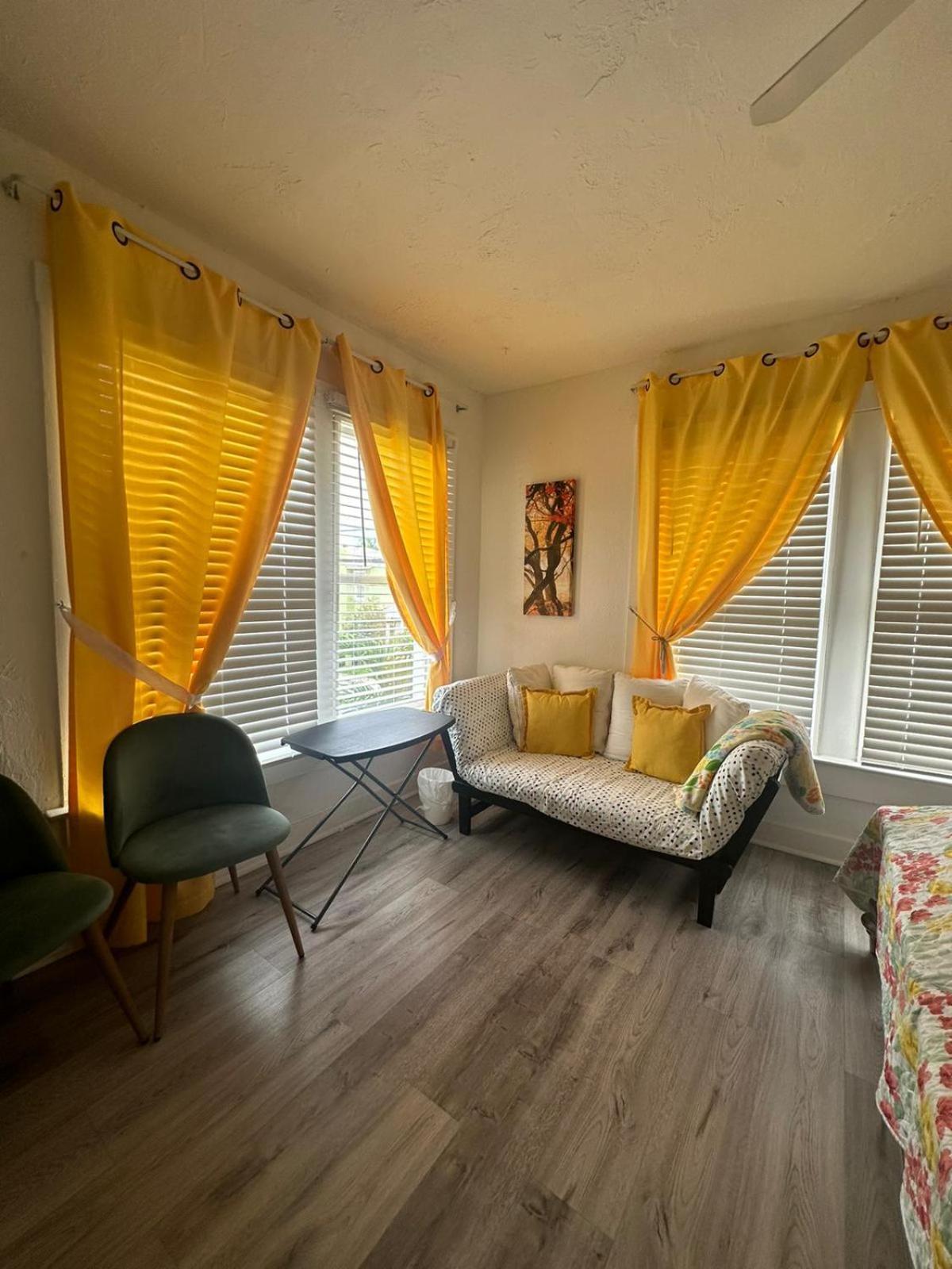 Olive Studio Apart Unit 2 By Pmi Γουεστ Παλμ Μπιτς Εξωτερικό φωτογραφία